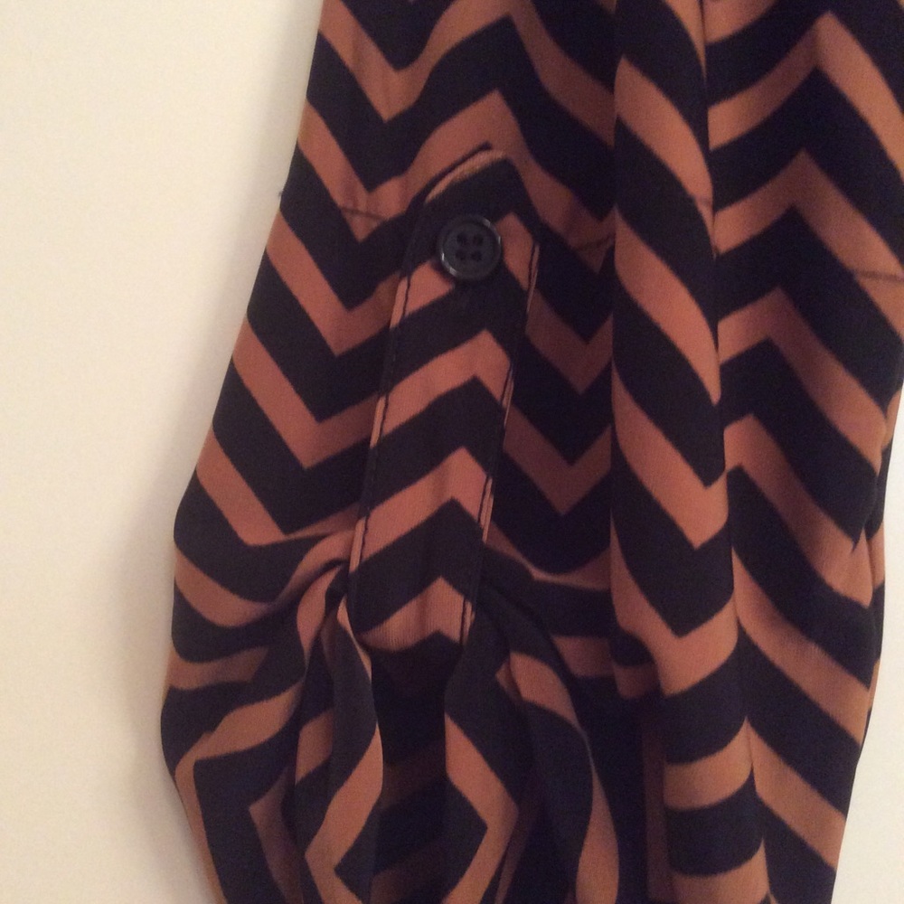 Dress - Picture 4 of 5